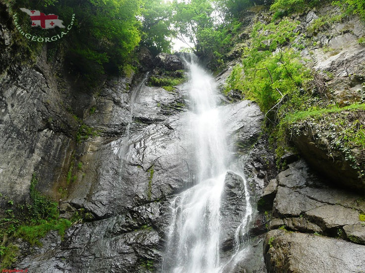 Falls and Makhuntseti Bridge – Adjara